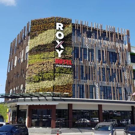 Roxy Hotel Padungan Kuching Zewnętrze zdjęcie