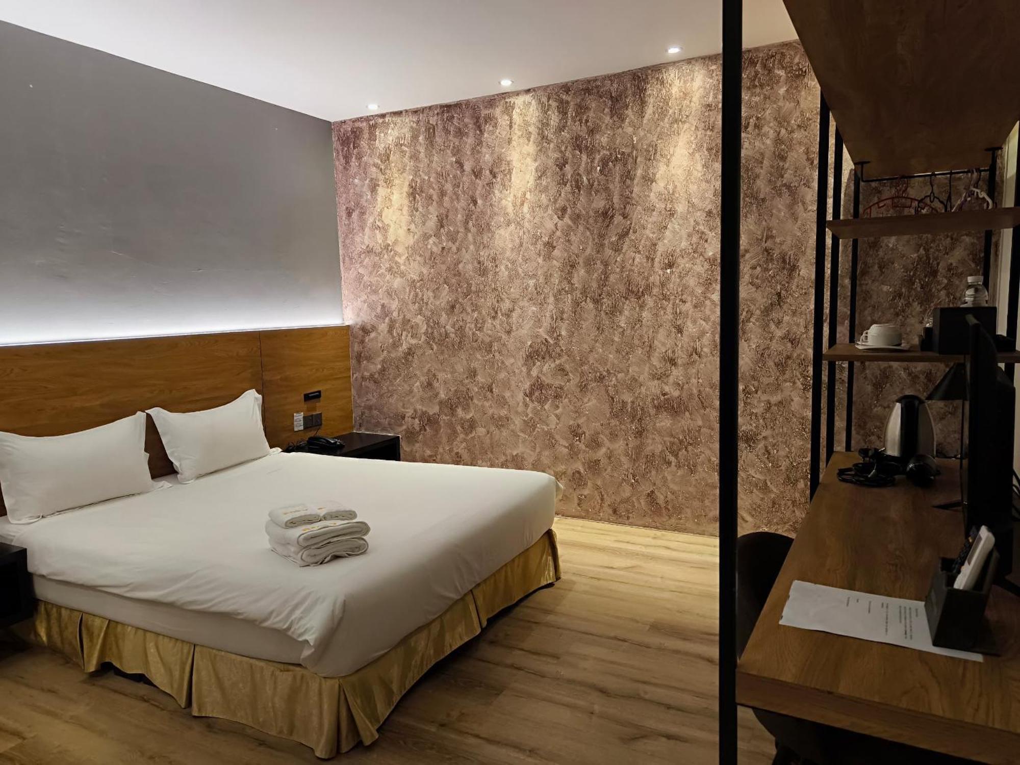 Roxy Hotel Padungan Kuching Zewnętrze zdjęcie