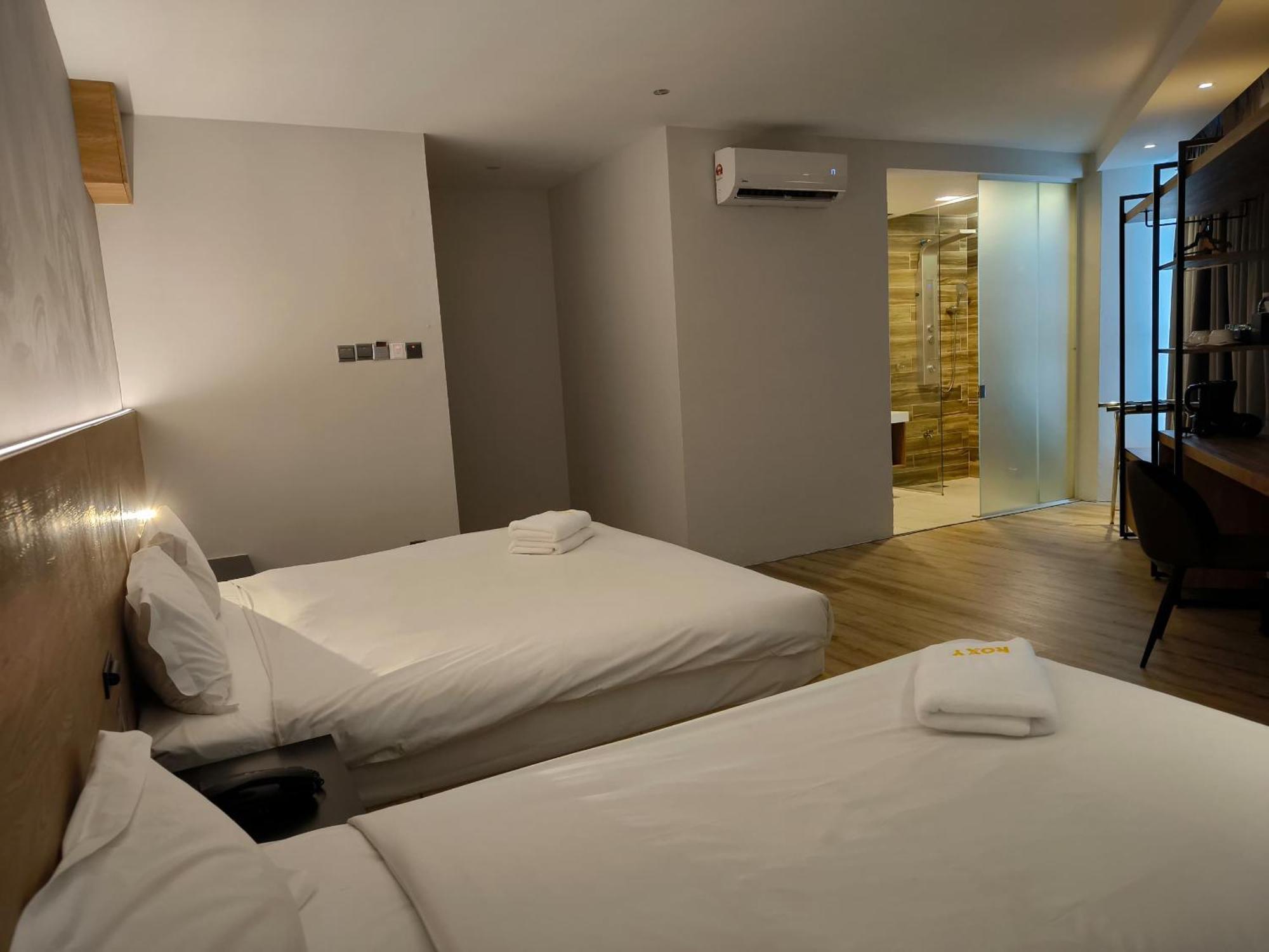Roxy Hotel Padungan Kuching Zewnętrze zdjęcie