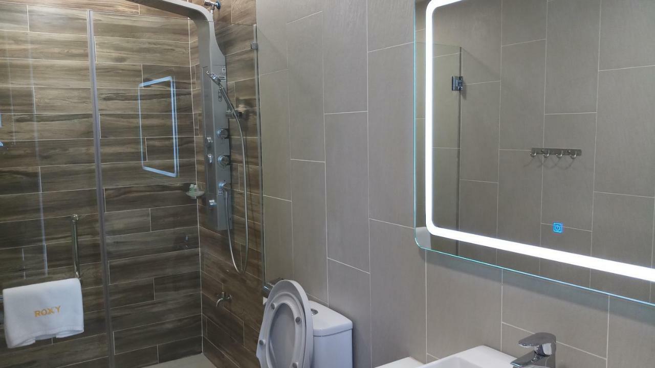 Roxy Hotel Padungan Kuching Zewnętrze zdjęcie