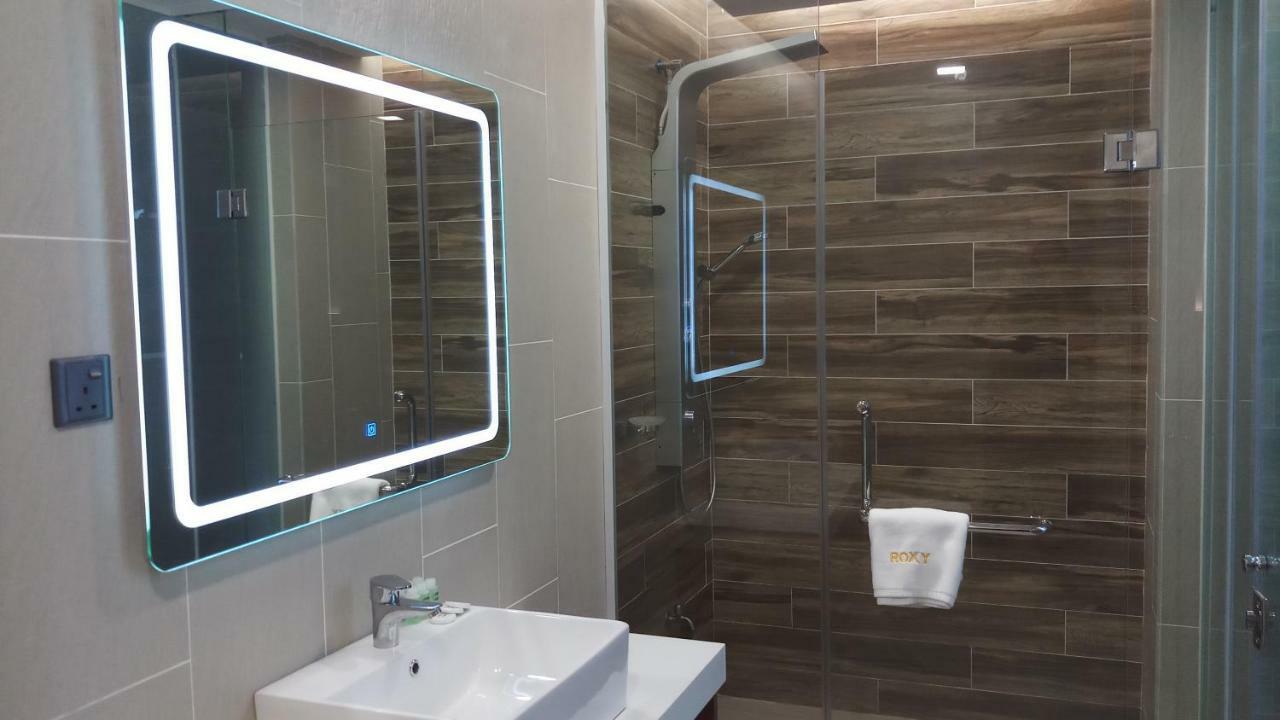 Roxy Hotel Padungan Kuching Zewnętrze zdjęcie