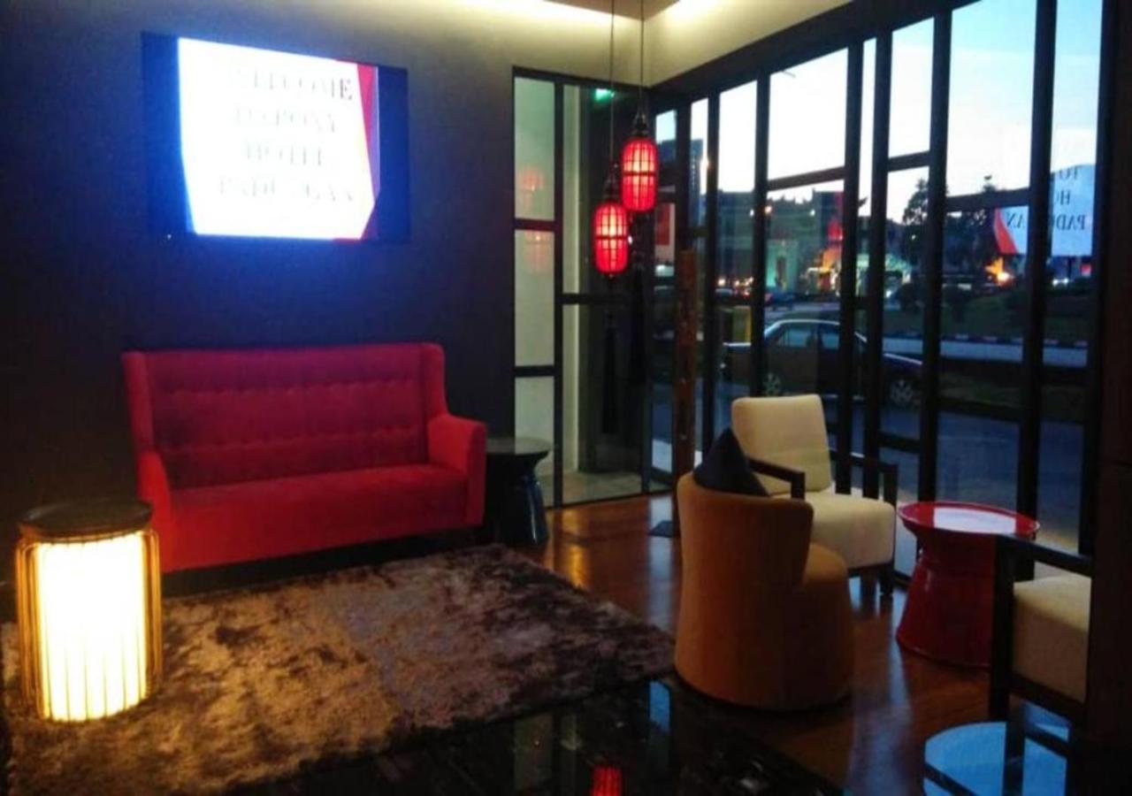 Roxy Hotel Padungan Kuching Zewnętrze zdjęcie
